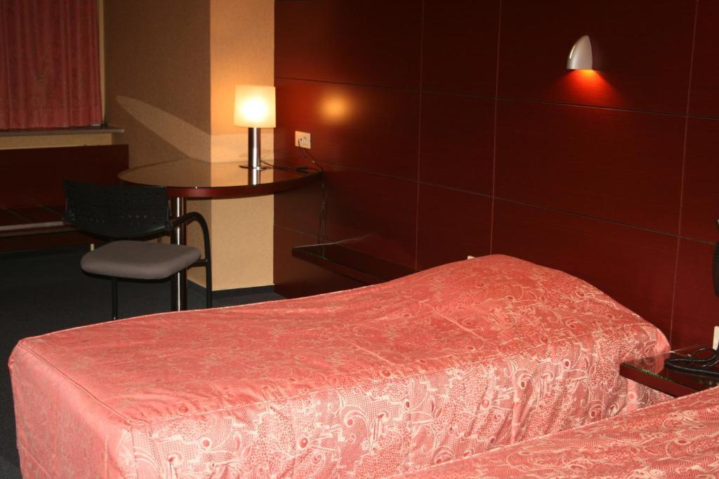 Hotel Shamrock Tielt Room photo